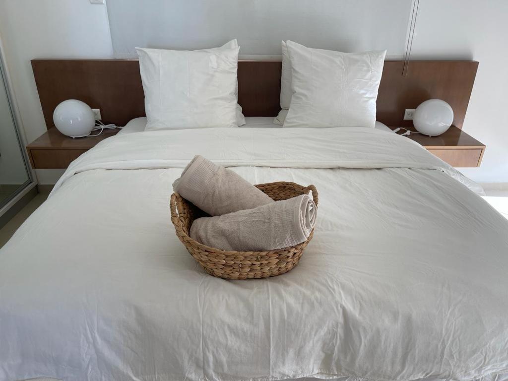 Exclusive Top Luxury Penthouse Near The Sea With Privat Roof-Pool Apartamento Eilat Exterior foto